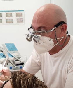 Dott Stefano Ferrari Odontoiatra